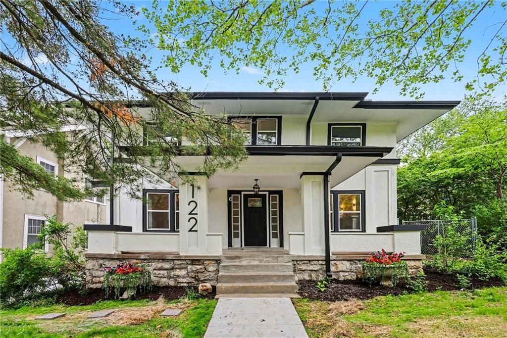 122 E 59th Street, Kansas City, MO 64113