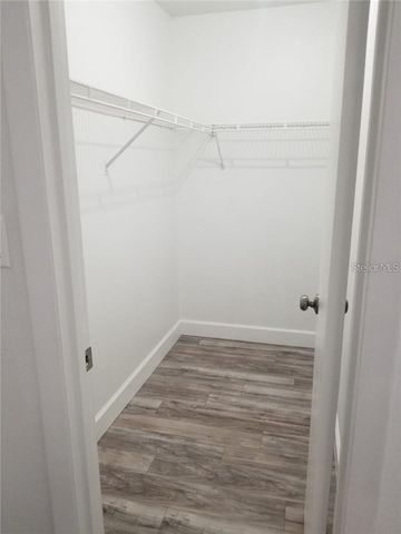 236 AFTON SQUARE 201, Altamonte Springs, FL 32714