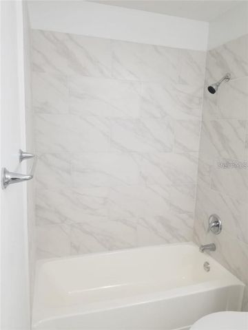 236 AFTON SQUARE 201, Altamonte Springs, FL 32714