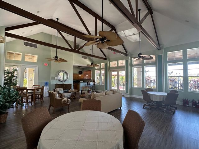 236 AFTON SQUARE 201, Altamonte Springs, FL 32714