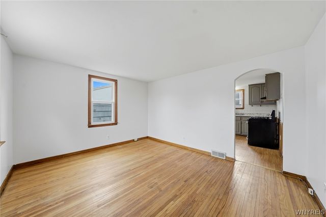 795 Mineral Springs Road, West Seneca, NY 14224