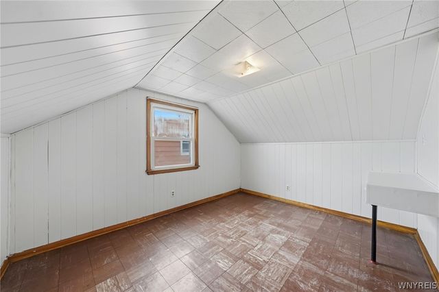 795 Mineral Springs Road, West Seneca, NY 14224