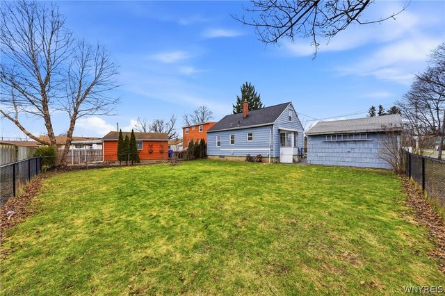 795 Mineral Springs Road, West Seneca, NY 14224