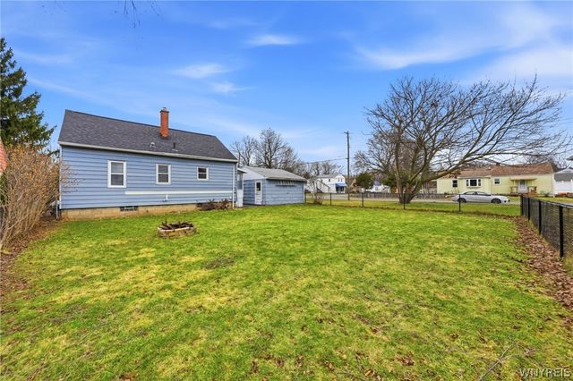 795 Mineral Springs Road, West Seneca, NY 14224