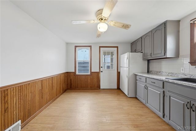 795 Mineral Springs Road, West Seneca, NY 14224