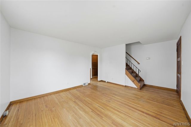 795 Mineral Springs Road, West Seneca, NY 14224