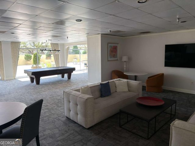 2479 Peachtree Road NE 1714, Atlanta, GA 30305