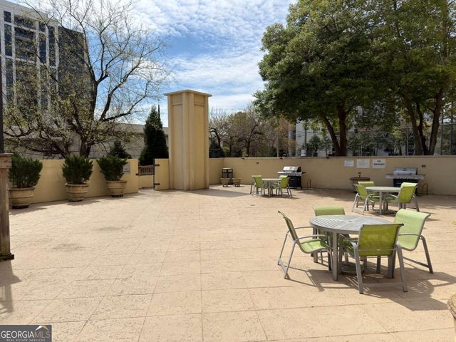 2479 Peachtree Road NE 1714, Atlanta, GA 30305