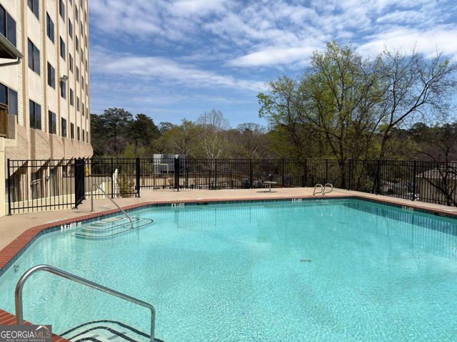 2479 Peachtree Road NE 1714, Atlanta, GA 30305