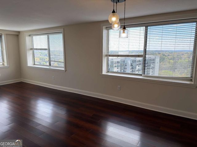 2479 Peachtree Road NE 1714, Atlanta, GA 30305