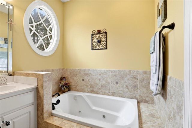 1324 Wakefield Farm Road, Zebulon, NC 27597