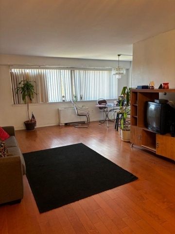 275 Prospect St 2C, East Orange City, NJ 07017