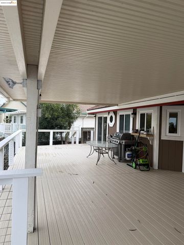 5681 Starboard Dr, Discovery Bay, CA 94505