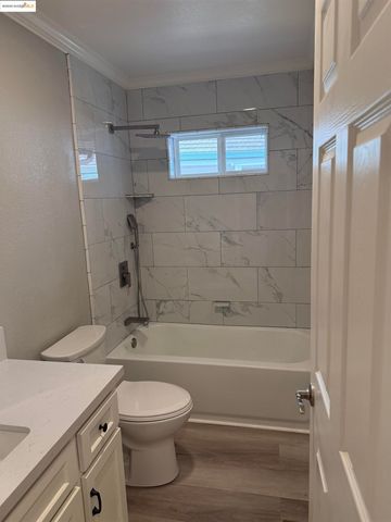 5681 Starboard Dr, Discovery Bay, CA 94505