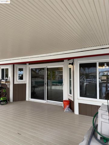5681 Starboard Dr, Discovery Bay, CA 94505