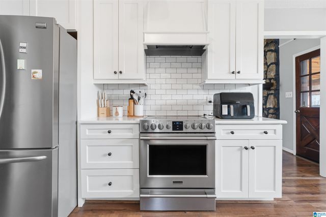 3021 VIRGINIA DRIVE, Hueytown, AL 35023