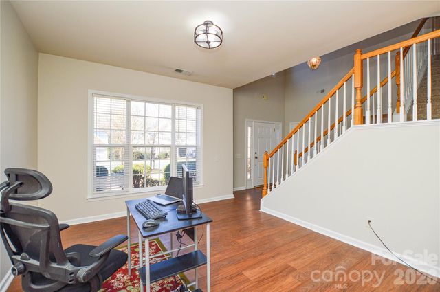 9144 Linden Tree Lane, Charlotte, NC 28277