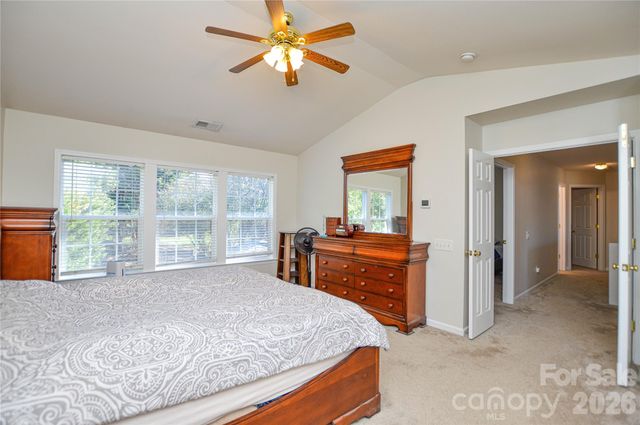 9144 Linden Tree Lane, Charlotte, NC 28277