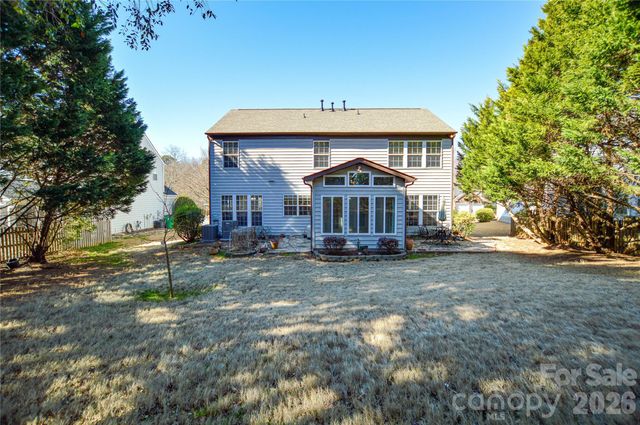 9144 Linden Tree Lane, Charlotte, NC 28277