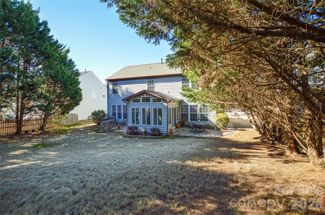 9144 Linden Tree Lane, Charlotte, NC 28277