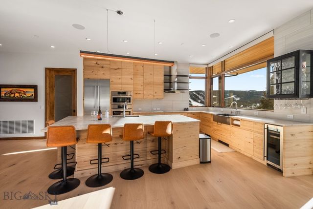 10 Middle Rider Road, Big Sky, MT 59716