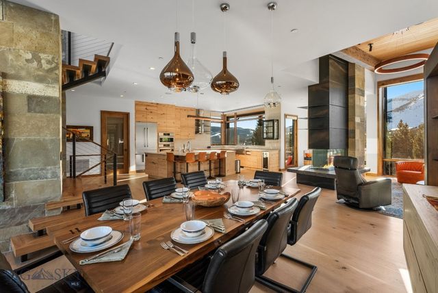 10 Middle Rider Road, Big Sky, MT 59716