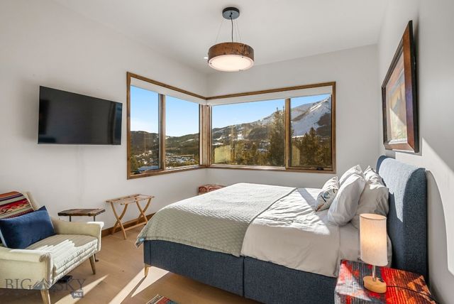 10 Middle Rider Road, Big Sky, MT 59716