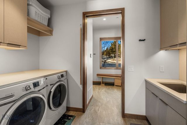 10 Middle Rider Road, Big Sky, MT 59716