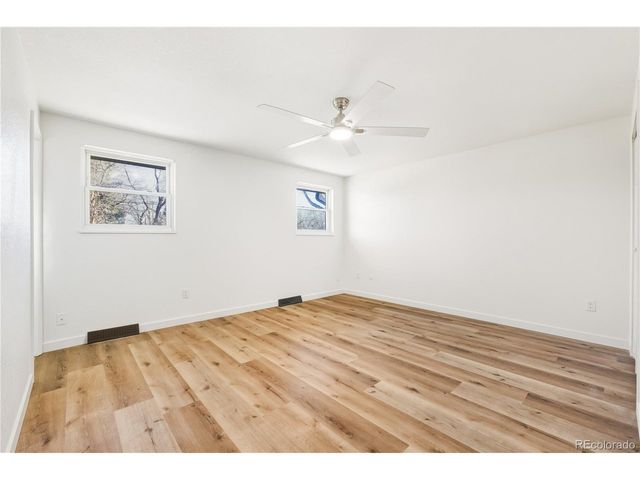 1080 S Garrison St, Lakewood, CO 80226