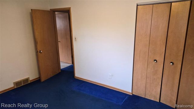 28438 San Marino Drive, Southfield, MI 48034