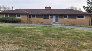 28438 San Marino Drive, Southfield, MI 48034