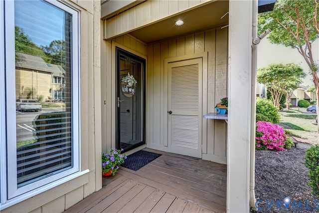 2710 Spinnaker Ct, Henrico, VA 23233
