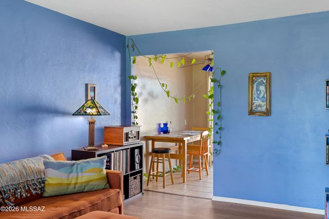 350 N Silverbell Rd Apt 111, Tucson, AZ 85745