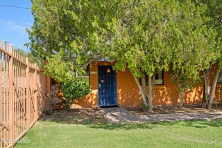350 N Silverbell Rd Apt 111, Tucson, AZ 85745