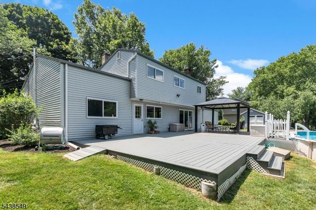 23 Wayne Ter, Bernards Twp., NJ 07920