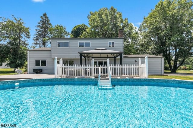 23 Wayne Ter, Bernards Twp., NJ 07920