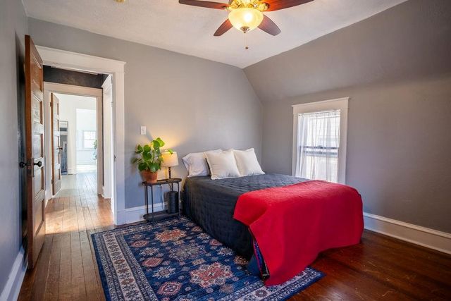 633 Alabama Street, Lawrence, KS 66044