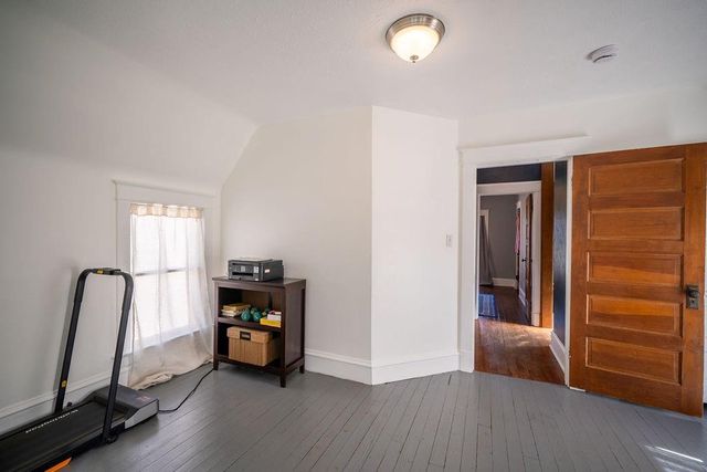 633 Alabama Street, Lawrence, KS 66044