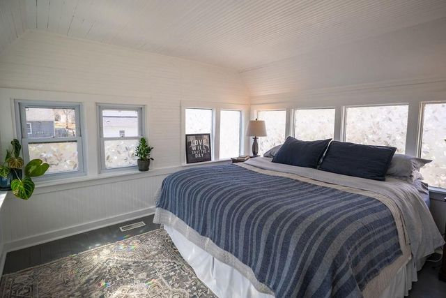 633 Alabama Street, Lawrence, KS 66044