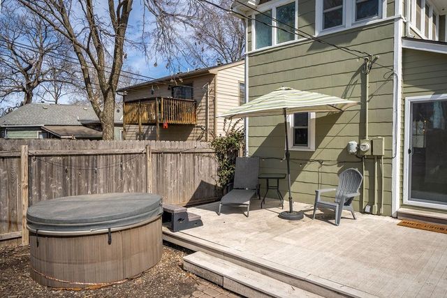 633 Alabama Street, Lawrence, KS 66044