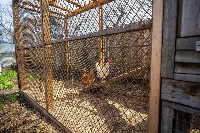 633 Alabama Street, Lawrence, KS 66044