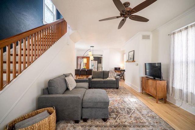 633 Alabama Street, Lawrence, KS 66044