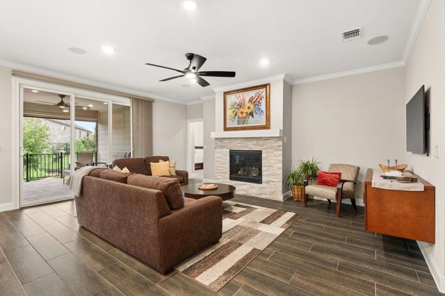 604 Wooden Rail LN, Georgetown, TX 78633