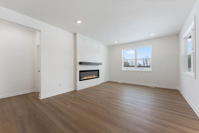 7599 Swan Street, Lino Lakes, MN 55038