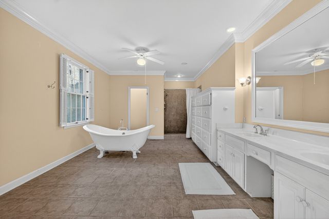 51 Timberlake Dr, Fayetteville, TN 37334