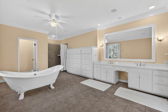 51 Timberlake Dr, Fayetteville, TN 37334