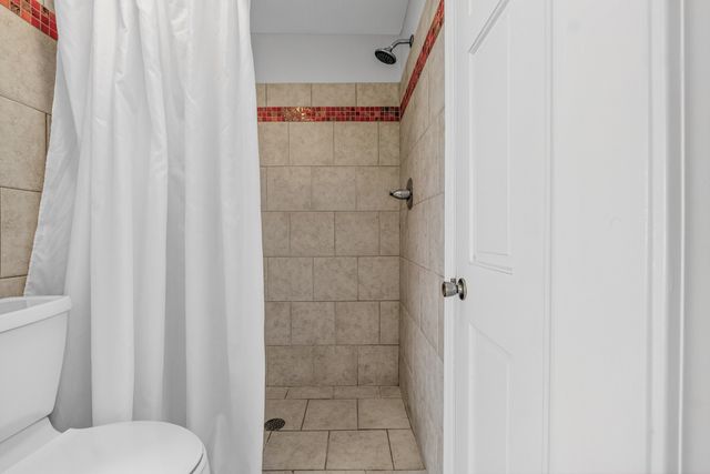 51 Timberlake Dr, Fayetteville, TN 37334