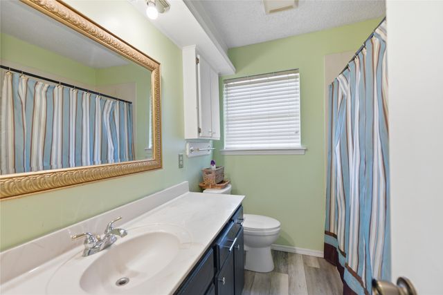 1000 W Nashville Street, Broken Arrow, OK 74012