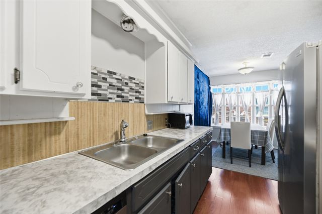 1000 W Nashville Street, Broken Arrow, OK 74012