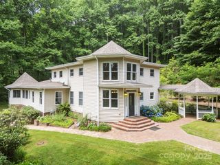 235 Kinder Lane, Canton, NC 28716